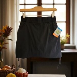 NWT Columbia OmniShield Anytime Casual Skirt With Builtin Short Black Size Small